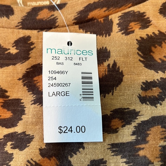 Maurice’s cheetahs top size large with tags - Picture 7 of 7